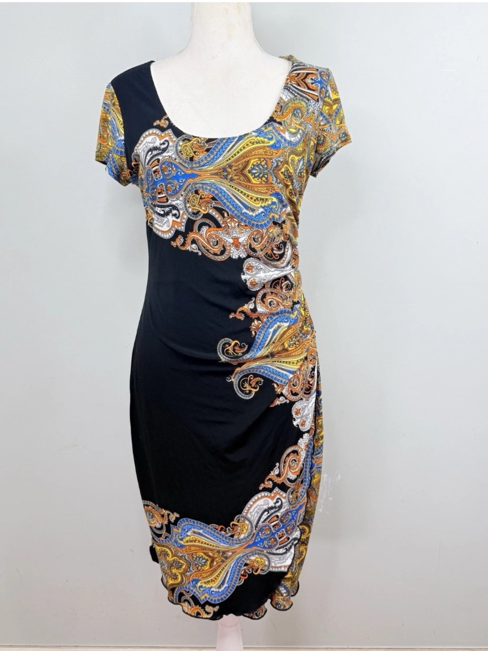 Joseph Ribkoff black paisley sheath dress with ruched side detailing size 10. - Picture 2 of 12